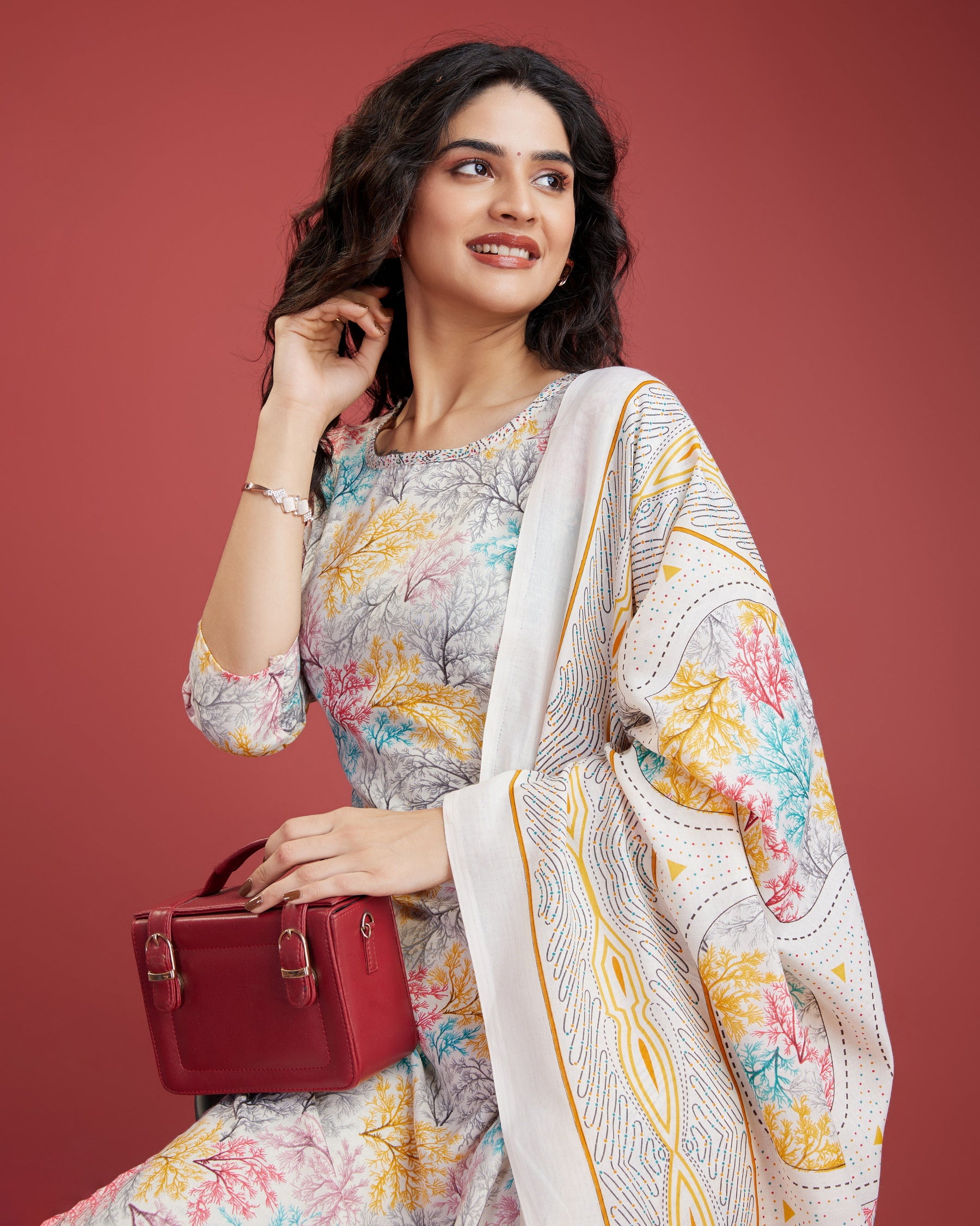 Whit Printed Straight Kurta With Pant & Dupatta