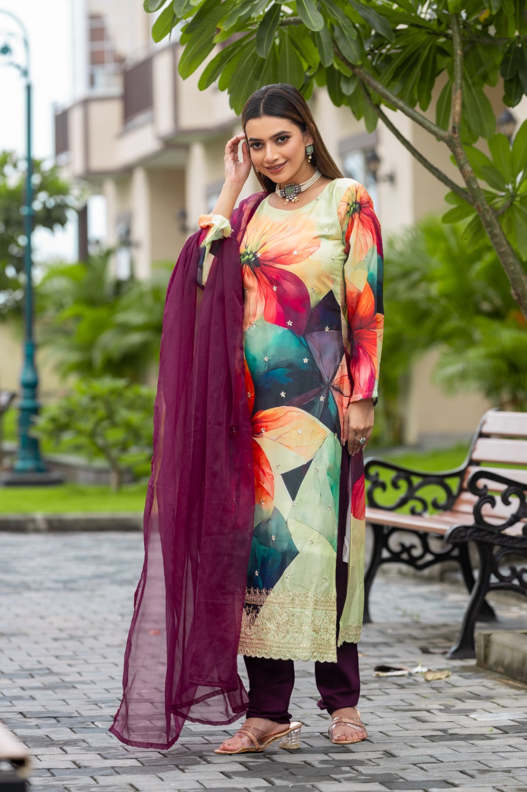 Women Floral Printed Empire Thread Work Kurta with Chudidar & With Dupatta