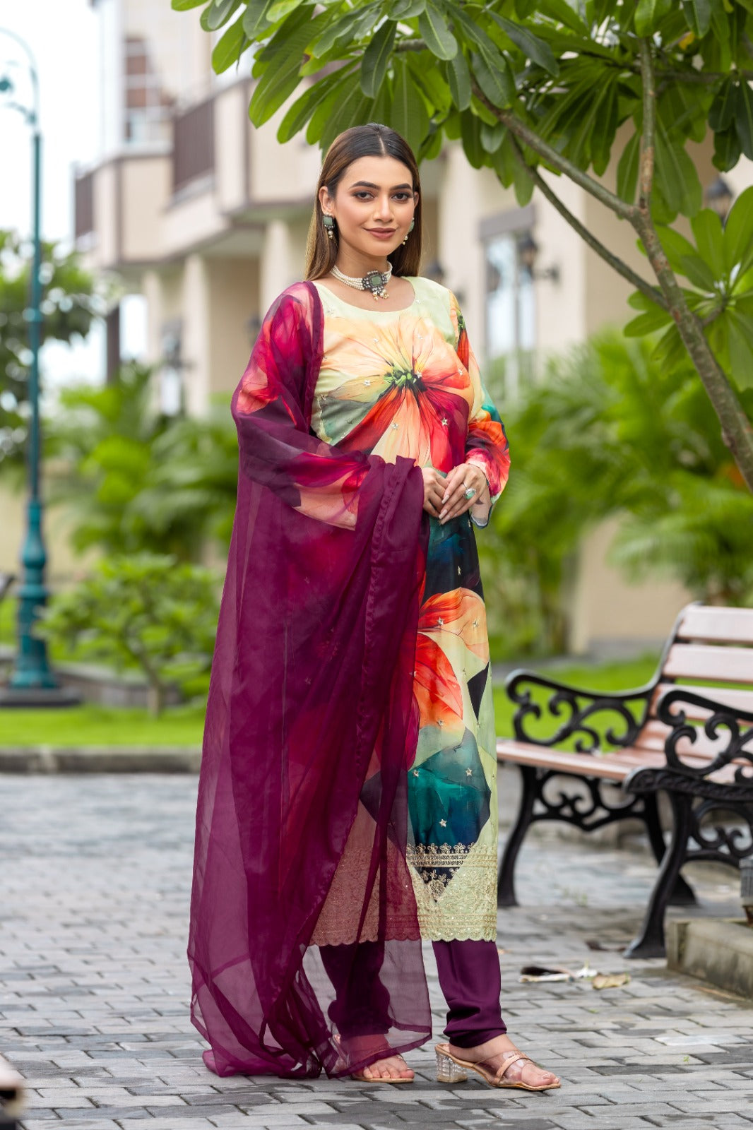 Women Floral Printed Empire Thread Work Kurta with Chudidar & With Dupatta