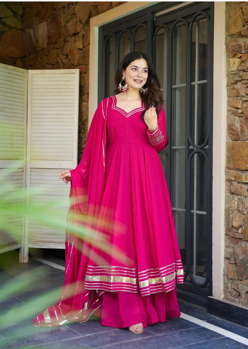 NEW ĐĚSIGNER PARTY WEAR LOOK  GOWN WITH HAVY LACE WORK