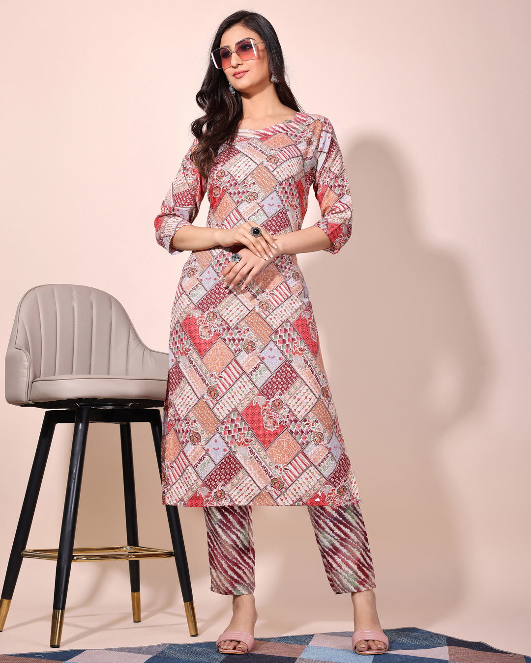 Multi printed cotton tow piece  kurta set (Multicolour)