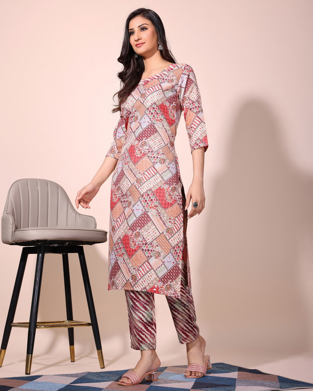 Multi printed cotton tow piece  kurta set (Multicolour)